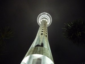 1008_032