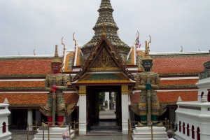 th04_015